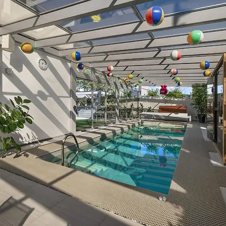 Na Golfe * Hruba Borsa